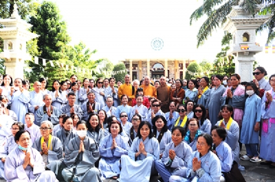 Hành hương Tiền giang 2023