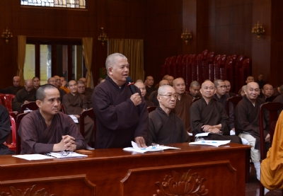 Thảo luận những vấn nạn ảnh hưởng đến Tăng đoàn